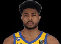 https://img.tiyuzhibojian.com.cn/img/basketball/player/6a5460728e5273da9bd244b0af3d836e.png