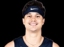https://img.tiyuzhibojian.com.cn/img/basketball/player/b4eb7db4fb048bda79bbb254f17f6b72.png
