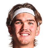 https://img.tiyuzhibojian.com.cn/img/basketball/player/cf26e2dc3b8214b750c4ba8e3db78db9.png