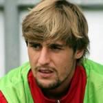 https://img.tiyuzhibojian.com.cn/img/football/player/09e3c8bf5d835e2c8bd38c15d11c486d.png