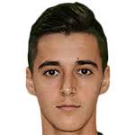 https://img.tiyuzhibojian.com.cn/img/football/player/38cc91b7a3261e878209e7a13cfabc65.jpg