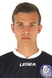 https://img.tiyuzhibojian.com.cn/img/football/player/3b09db12de27527e74a55ee909ebdda0.jpg