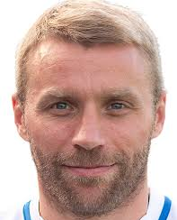 https://img.tiyuzhibojian.com.cn/img/football/player/3b7995832fbc3e8cb41cd800b24fb7d9.jpg