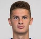 https://img.tiyuzhibojian.com.cn/img/football/player/b6dbd42d834a9d4631367fb2a2c3dd18.jpg