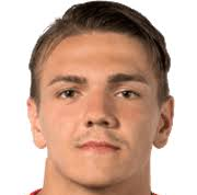 https://img.tiyuzhibojian.com.cn/img/football/player/b7782e151e3e6b7dc9cc54c303cdf583.jpg