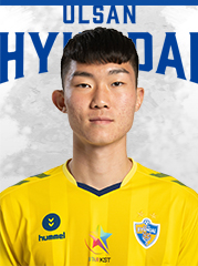 https://img.tiyuzhibojian.com.cn/img/football/player/bb905e5bbb6f4c14e91cbc5cb5c8d961.jpg