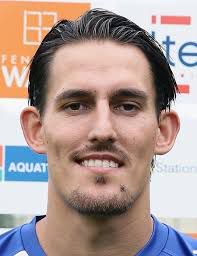 https://img.tiyuzhibojian.com.cn/img/football/player/cc1779a421630e8153398e637aad2295.jpg