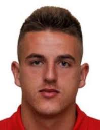https://img.tiyuzhibojian.com.cn/img/football/player/d6c9b1eba2614e79391e17469c7e8938.jpg