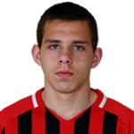 https://img.tiyuzhibojian.com.cn/img/football/player/e7a9bb8816c6e11caaa190a141ab492d.png