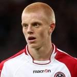 https://img.tiyuzhibojian.com.cn/img/football/player/e9dc361d2b9976415ffaf9fdef92cccc.png