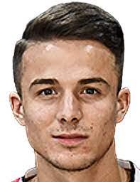 https://img.tiyuzhibojian.com.cn/img/football/player/faa8f40a2c6352e11d7cafcb32096636.png