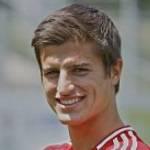 https://img.tiyuzhibojian.com.cn/img/football/player/fc9234a32e2be275e17f49b22c19bb18.png